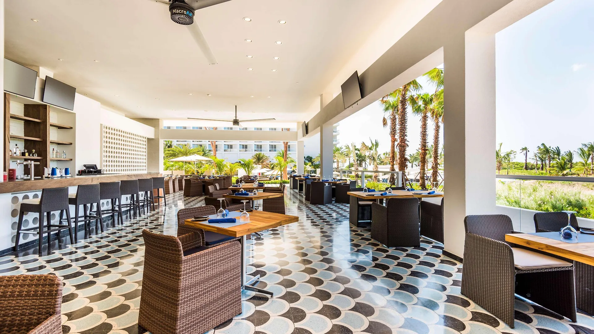 Dreams Karibana Cartagena Golf & Spa Resort 5*,